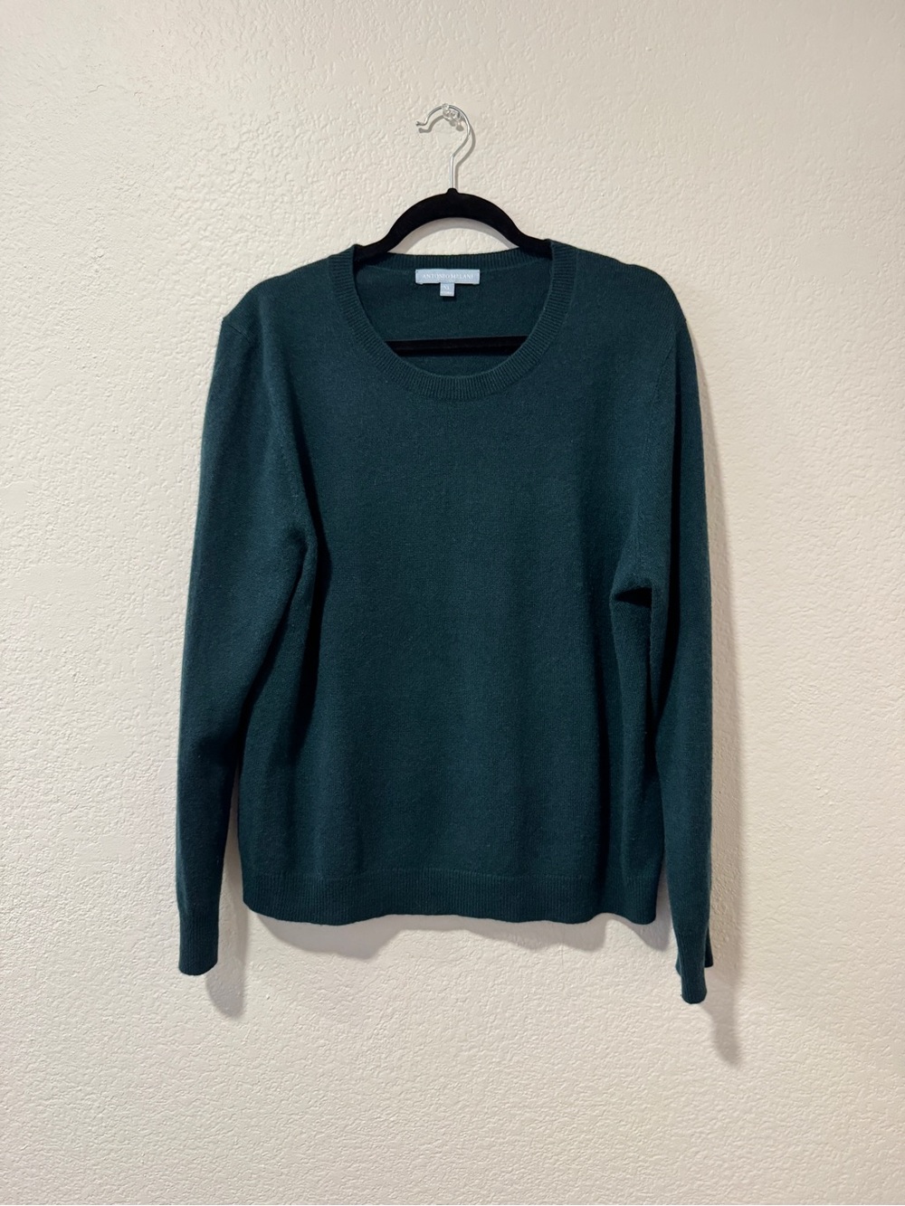 Antonio Melani !00% Cashmere Sweather in Deep Teal (XL)